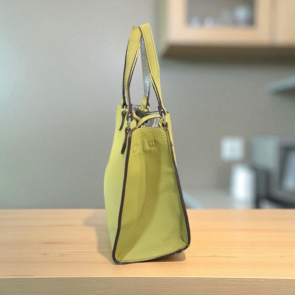 Anne Klein lime green small tote. - Picture 5 of 7